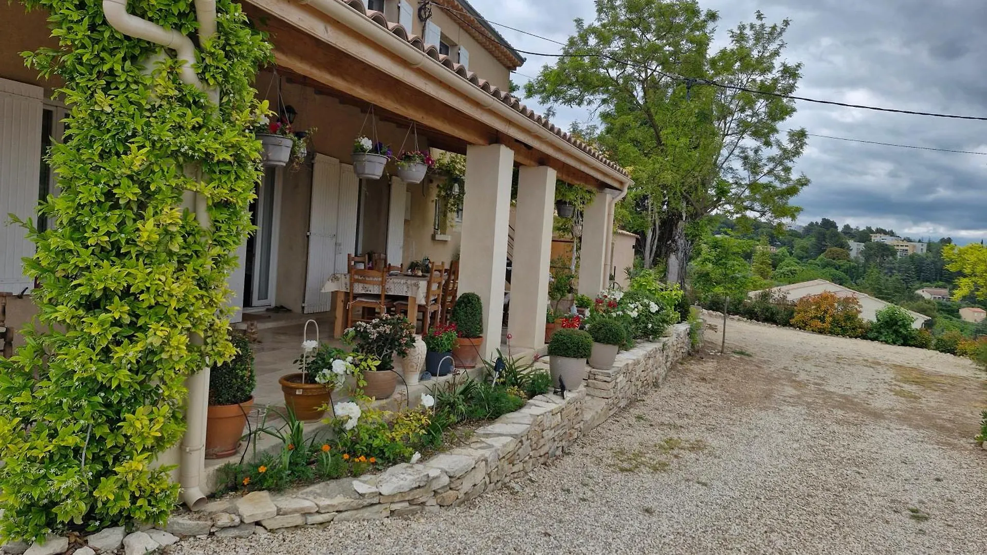 Le Jardin Des Oliviers Apartment Apt 0*,
