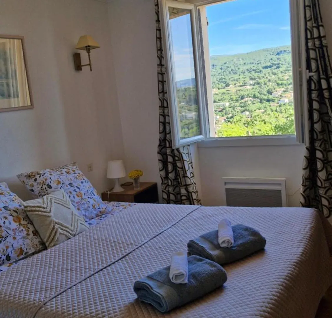 Homestay Le Jardin Des Oliviers Apartment Apt